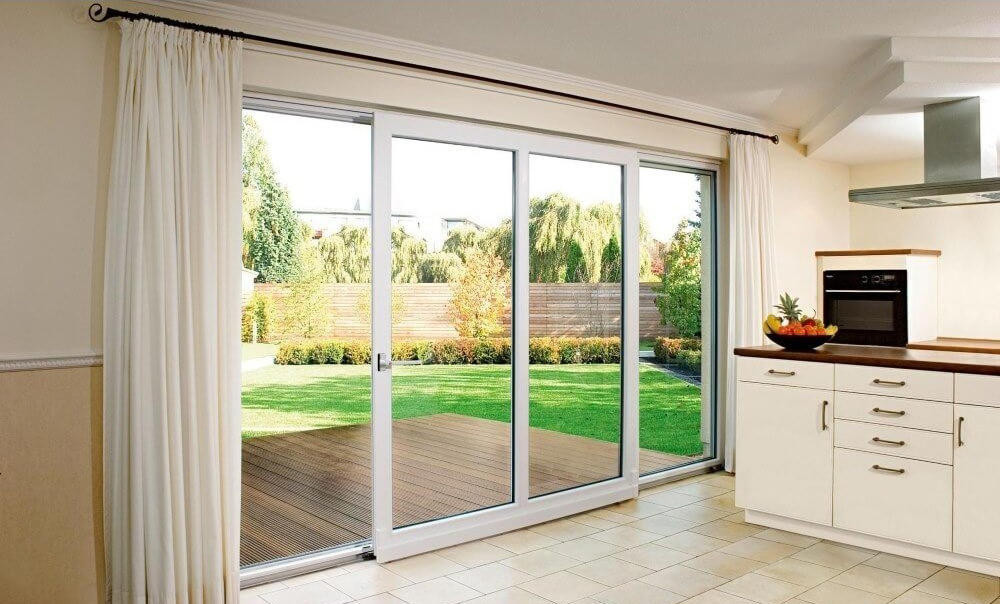 أبواب وشبابيك مفصلية UPVC