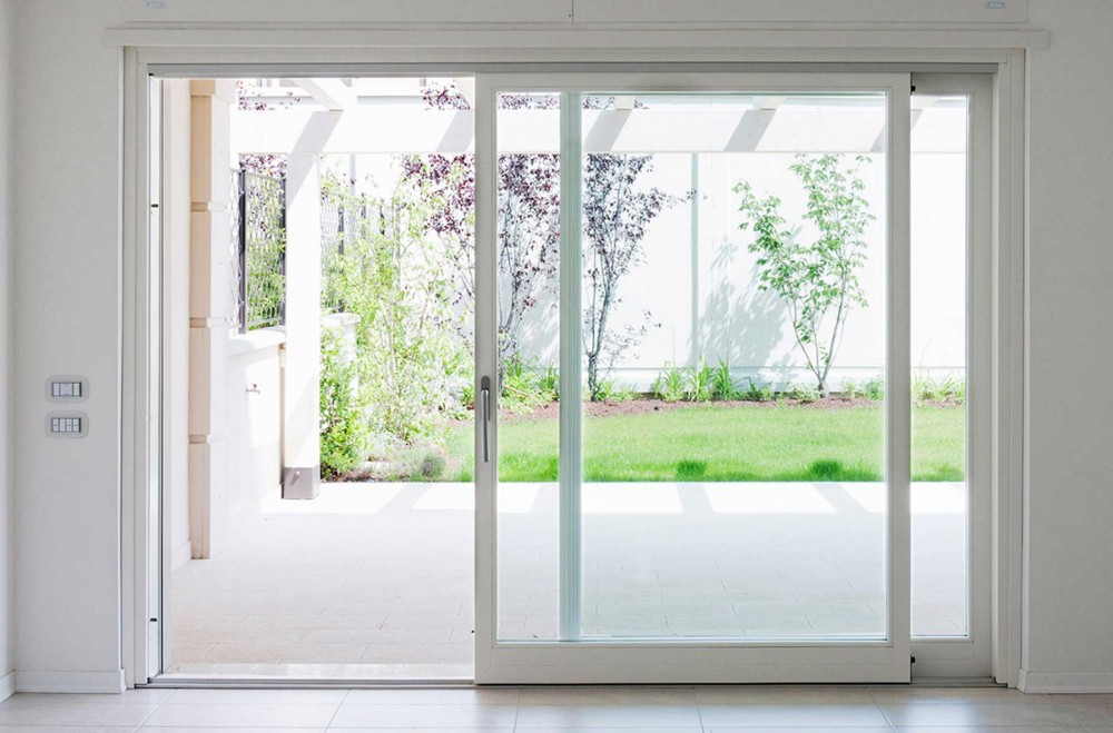 أبواب وشبابيك جرار UPVC